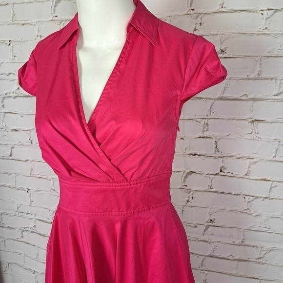 Betsey Johnson Cosmopolitan Hot pink dress - Picture 4 of 13